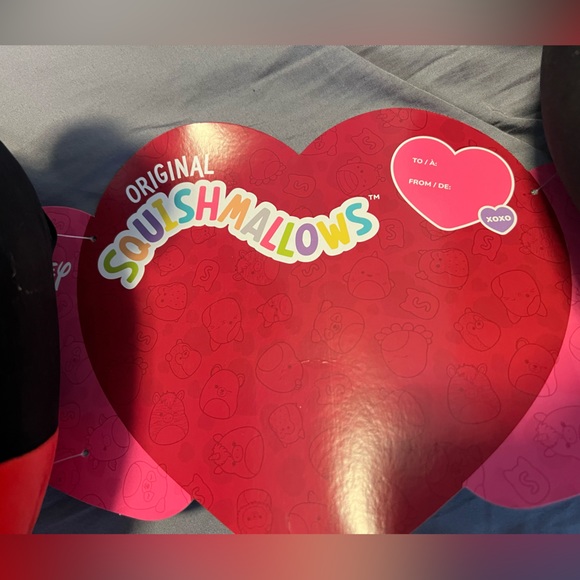 Set of Mickey and Minnie 9 Inch Valentines Squishmallows - Picture 6 of 9